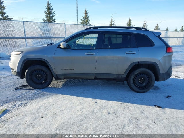 1C4PJMCS1GW161724 Jeep Cherokee North
