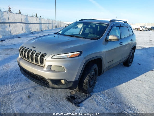 1C4PJMCS1GW161724 Jeep Cherokee North