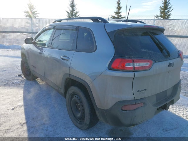 1C4PJMCS1GW161724 Jeep Cherokee North