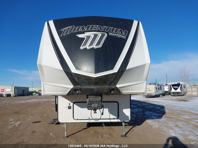 573FM4733TBB05125 Grand Design Recreational