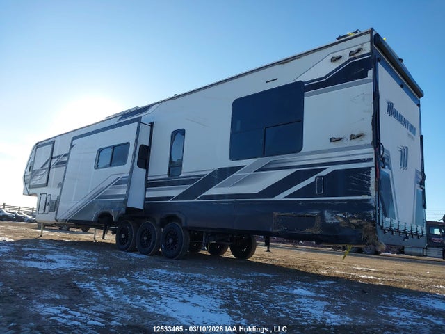 573FM4733TBB05125 Grand Design Recreational