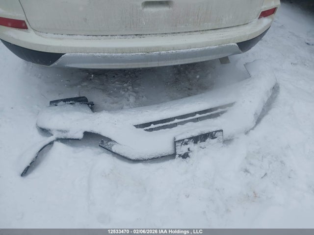 2HKRM4H42FH107220 Honda CR-V SE
