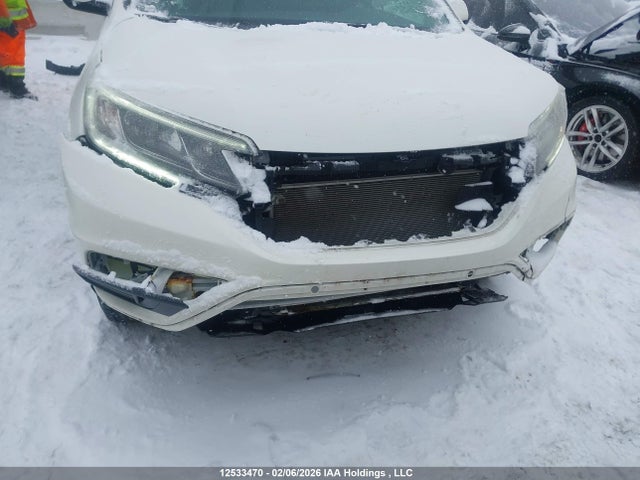 2HKRM4H42FH107220 Honda CR-V SE