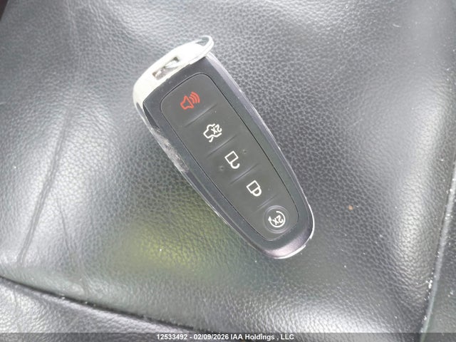 1FMCU9J97GUC84745 Ford Escape Titanium
