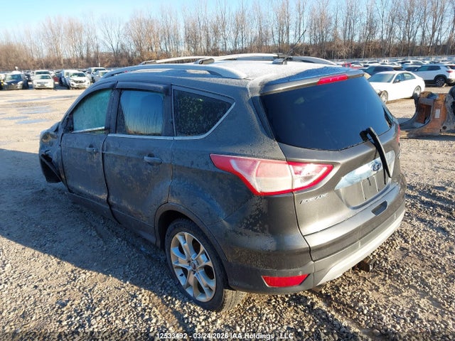 1FMCU9J97GUC84745 Ford Escape Titanium