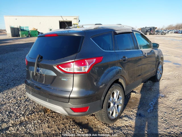 1FMCU9J97GUC84745 Ford Escape Titanium