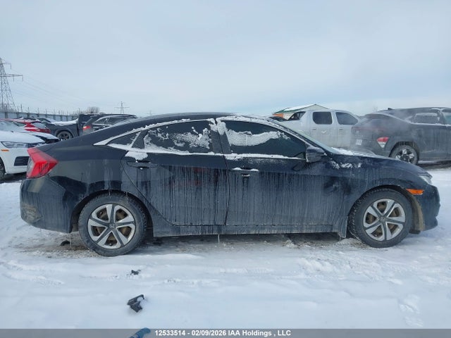 12533514 :رقم المزاد ، 2HGFC2E52JH004664 vin ، 2018 Honda Civic Lx مزاد بيع