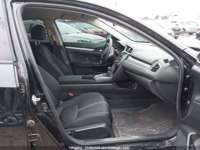 12533514 :رقم المزاد ، 2HGFC2E52JH004664 vin ، 2018 Honda Civic Lx مزاد بيع
