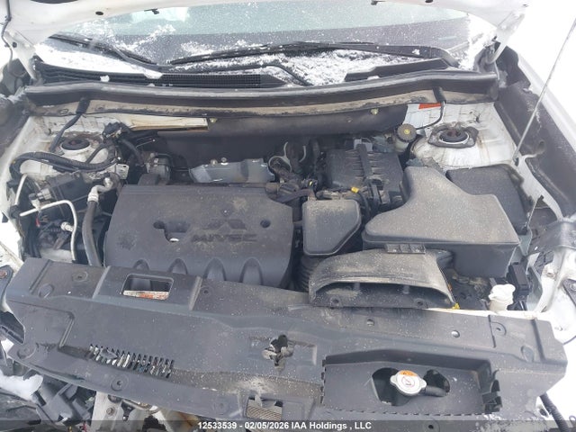Mitsubishi Outlander Es 2019 JA4AZ2A35KZ605199 Image 10