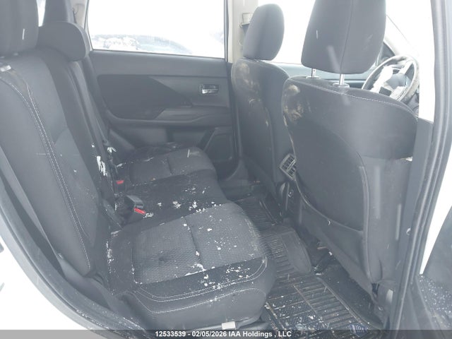 Mitsubishi Outlander Es 2019 JA4AZ2A35KZ605199 Image 8