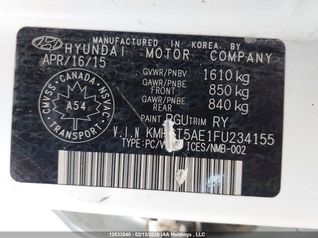 12533540 :رقم المزاد ، KMHCT5AE1FU234155 vin ، 2015 Hyundai Accent مزاد بيع