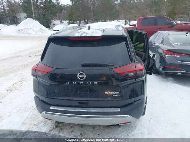 12533549 :رقم المزاد ، JN8BT3DD1PW320700 vin ، 2023 Nissan Rogue Platinum مزاد بيع