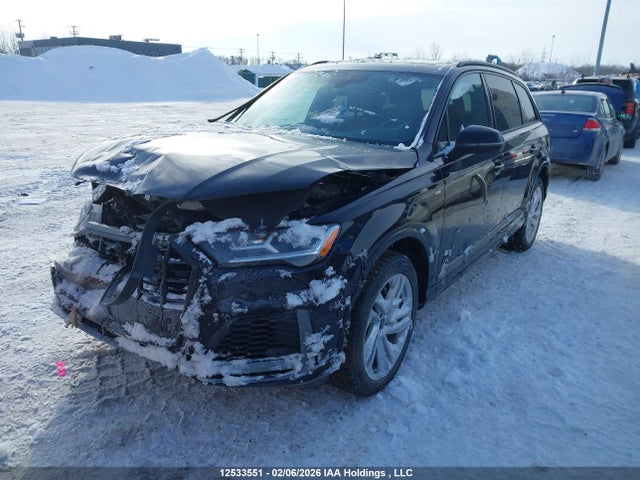 WA1BXAF72MD036702 Audi Q7 55 Komfort