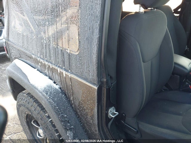 1C4AJWAG1JL903449 Jeep Wrangler Sport