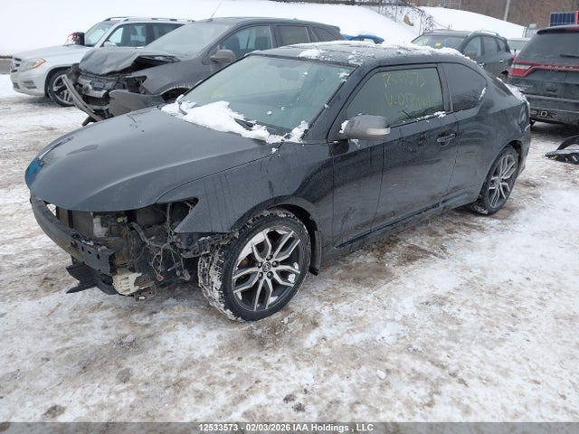 Scion TC 2016 JTKJF5C7XGJ017961 Image 2