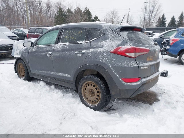KM8J3CA40GU196499 Hyundai Tucson Premium
