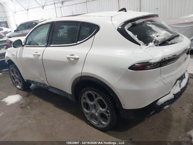 Alfa Romeo Tonale Veloce 2023 ZASNATDN4P3029590 Image 3