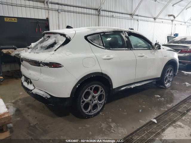 Alfa Romeo Tonale Veloce 2023 ZASNATDN4P3029590 Image 4