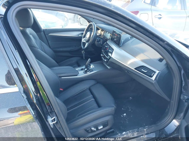 WBAJA7C56JWA74720 BMW 530i Xdrive