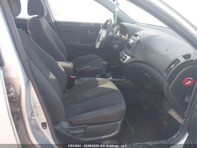 Auction sale of the 2010 Hyundai Elantra Gl, vin: KMHDU4BD1AU989882, lot number: 12533643