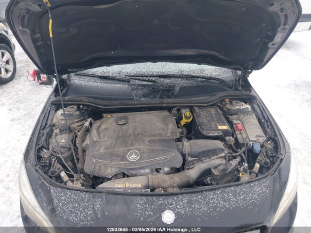 WDDSJ4GB4EN073201 Mercedes-Benz CLA 250 4MATIC