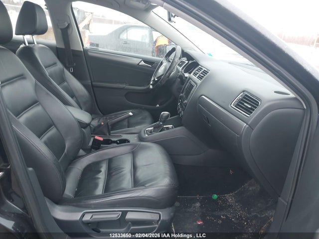 3VWL07AJ3GM270275 Volkswagen Jetta Sel/sel Premium
