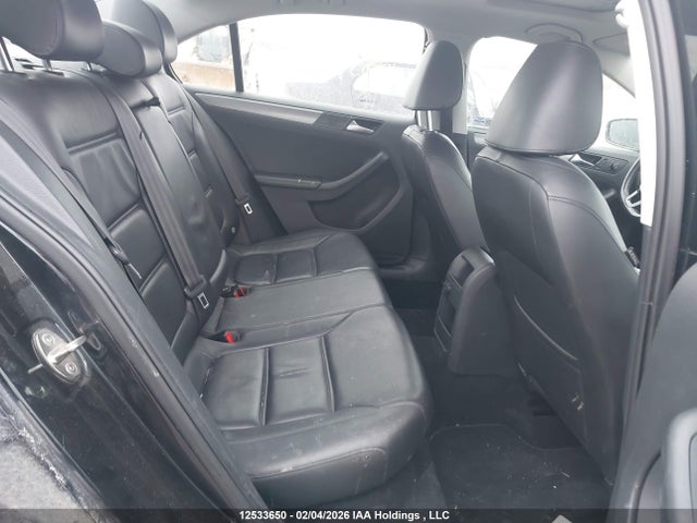 3VWL07AJ3GM270275 Volkswagen Jetta Sel/sel Premium