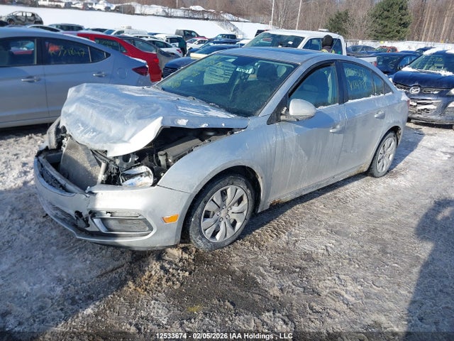1G1PE5SBXG7184398 Chevrolet Cruze