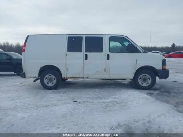 GMC Savana 2500 1wt 2014 1GTW7FCA0E1205543 Image 14