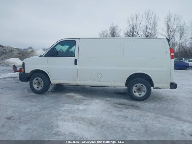 GMC Savana 2500 1wt 2014 1GTW7FCA0E1205543 Image 15