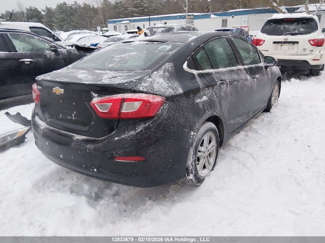 1G1BE5SMXJ7241329 Chevrolet Cruze Lt Auto