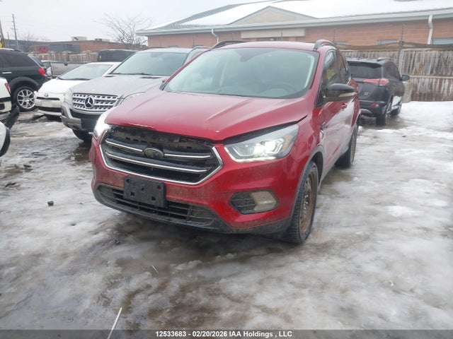 1FMCU9J9XKUB39126 Ford Escape