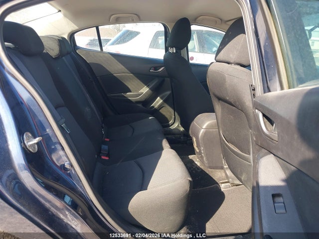 3MZBM1U70FM235043 Mazda 3 SPORT