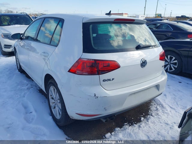 3VW217AU8FM072440 Volkswagen Golf