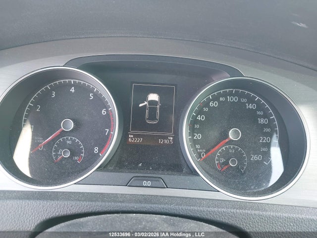 3VW217AU8FM072440 Volkswagen Golf