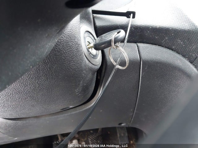KMHCT5AE2FU202735 Hyundai ACCENT GL