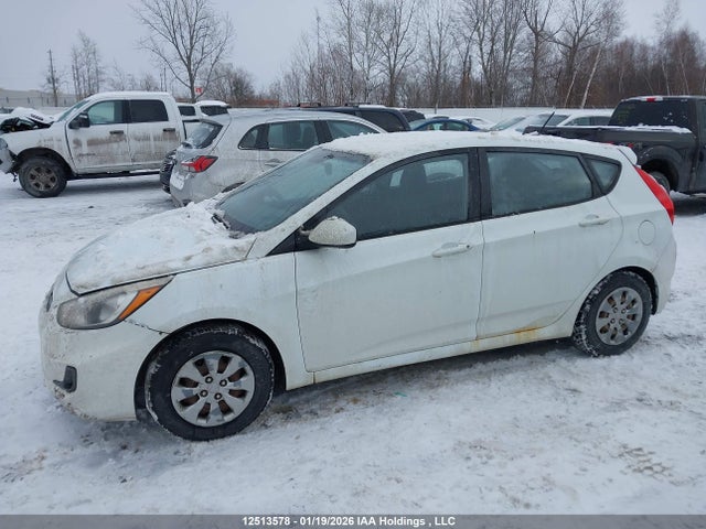 KMHCT5AE2FU202735 Hyundai ACCENT GL