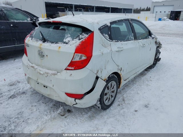 KMHCT5AE2FU202735 Hyundai ACCENT GL