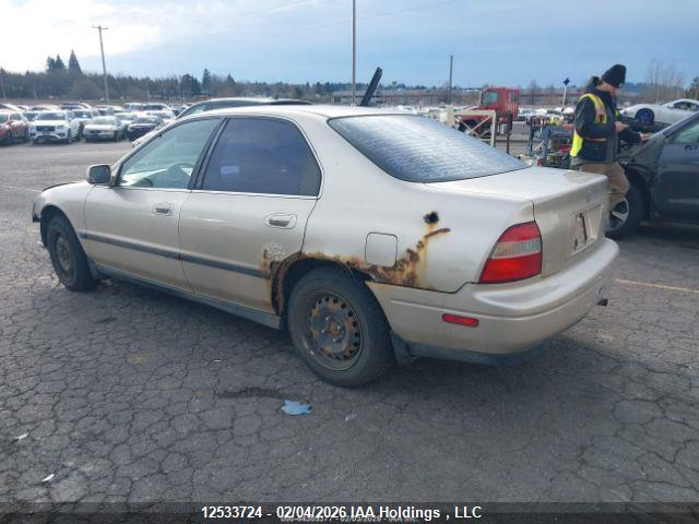 12533724 :رقم المزاد ، 1HGCD5645RA814209 vin ، 1994 Honda Accord Lx/ex مزاد بيع