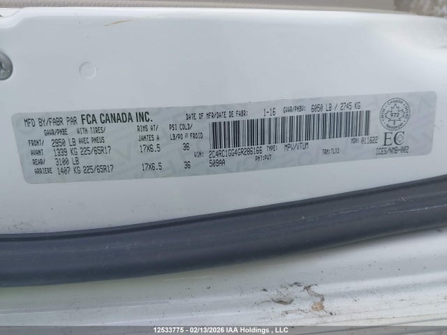 2C4RC1GG4GR286166 Chrysler Town &amp; Country Limited Platinum