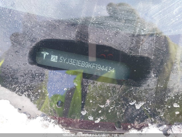 5YJ3E1EB9KF194434 Tesla Model 3 Long Range/performance