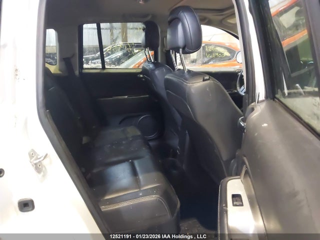 Jeep Compass Sport/north 2014 1C4NJCAA8ED661965 Image 8