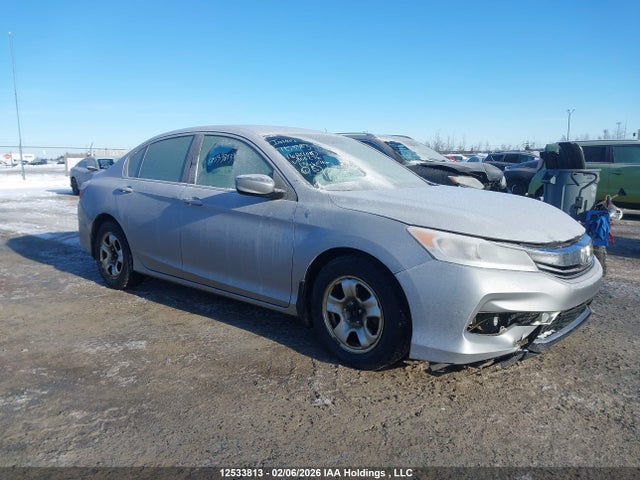 Продажа на аукционе авто 2016 Honda Accord Lx, vin: 1HGCR2F3XGA800276, номер лота: 12533813