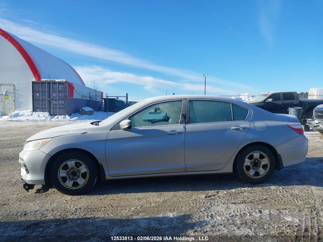 Продажа на аукционе авто 2016 Honda Accord Lx, vin: 1HGCR2F3XGA800276, номер лота: 12533813