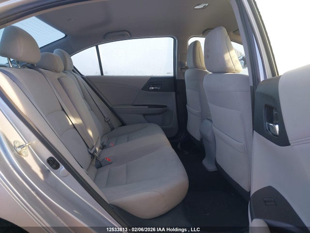 Продажа на аукционе авто 2016 Honda Accord Lx, vin: 1HGCR2F3XGA800276, номер лота: 12533813