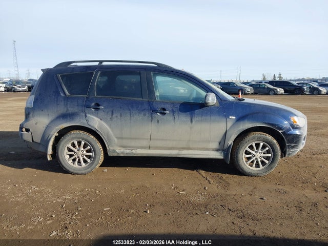 12533823 :رقم المزاد ، JA4AS2AW7AZ605704 vin ، 2010 Mitsubishi Outlander Es مزاد بيع