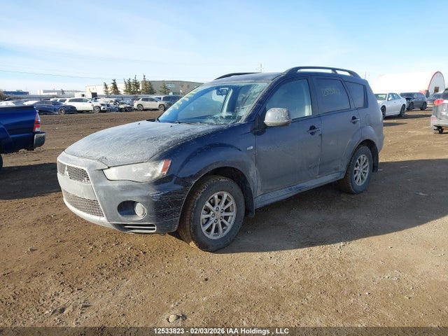 12533823 :رقم المزاد ، JA4AS2AW7AZ605704 vin ، 2010 Mitsubishi Outlander Es مزاد بيع