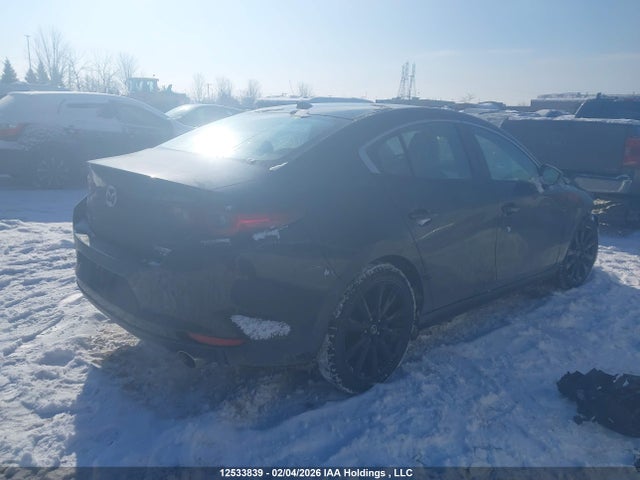 JM1BPBDY6R1658610 Mazda 3 Gt
