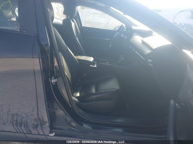 JM1BPBDY6R1658610 Mazda 3 Gt