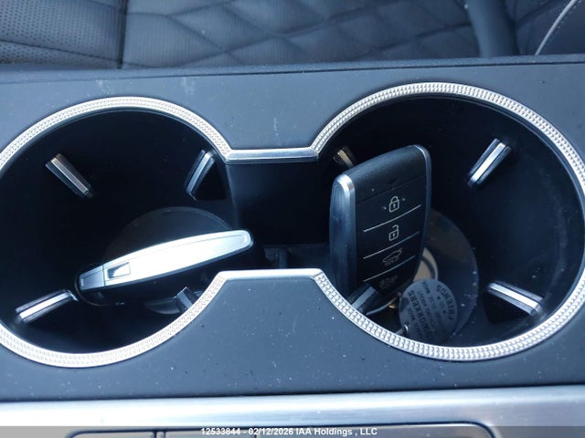 Genesis G70 2020 KMTG54LE2LU044966 Image 11